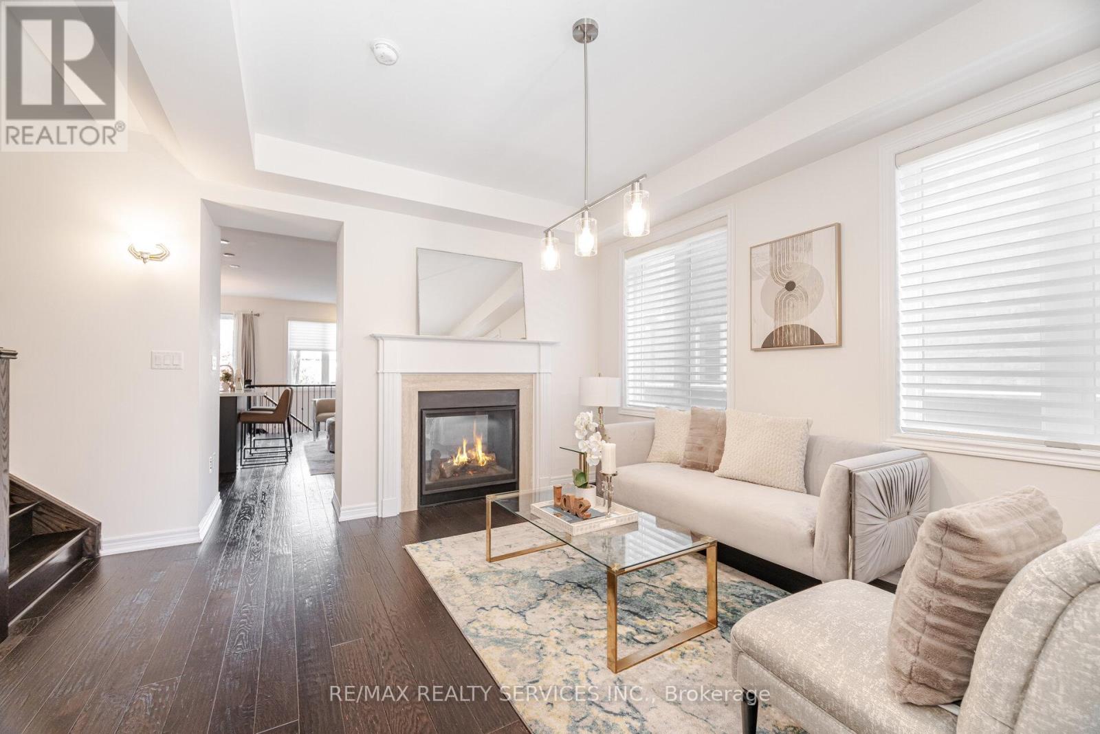 15 Vinewood Road, Caledon, Ontario  L7C 4A9 - Photo 10 - W12448745