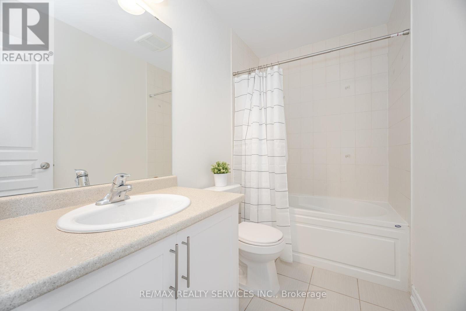 15 Vinewood Road, Caledon, Ontario  L7C 4A9 - Photo 42 - W12448745