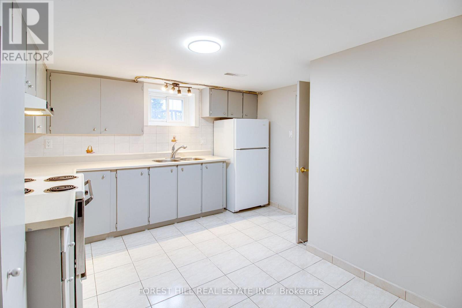 Bsmt - 57 Exbury Road, Toronto, Ontario  M3M 1P9 - Photo 9 - W12448770
