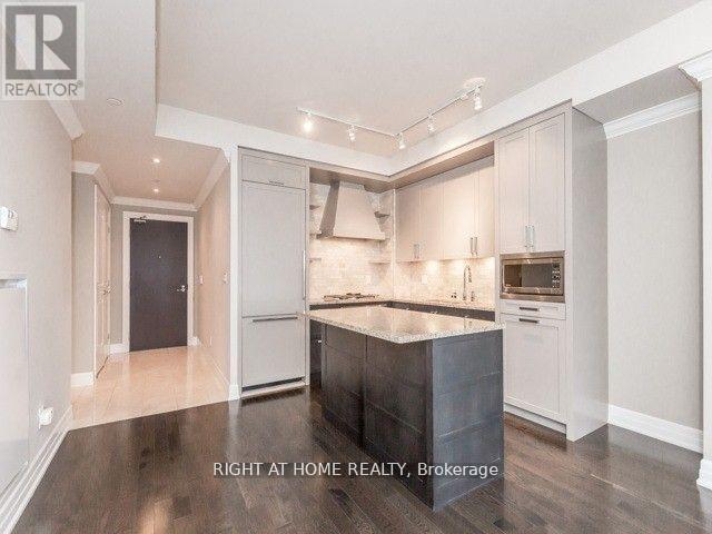 612 - 30 Old Mill Road N, Toronto, Ontario  M8X 1A2 - Photo 4 - W12448771