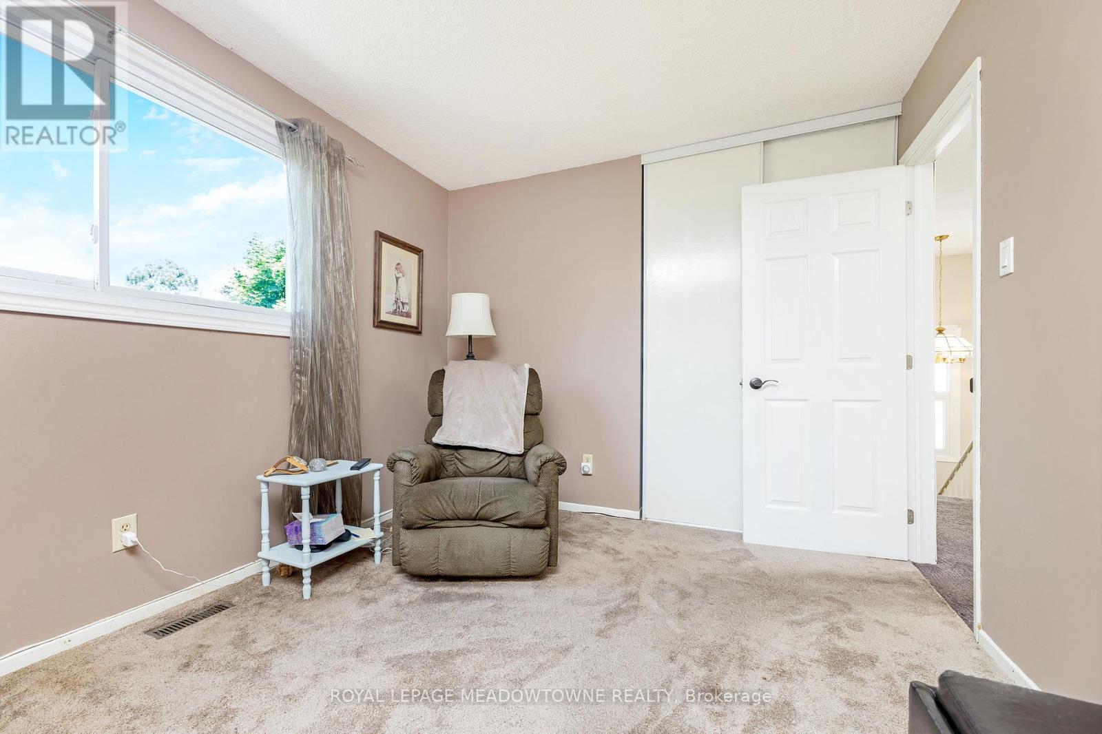 13 Blueridge Square, Brampton (Heart Lake West), Ontario  L6Z 1A2 - Photo 21 - W12448785