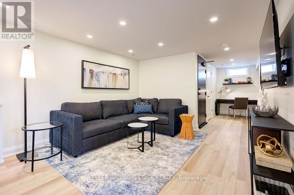 1 - 1456 Olga Drive, Burlington, Ontario  L7S 1L5 - Photo 3 - W12448803