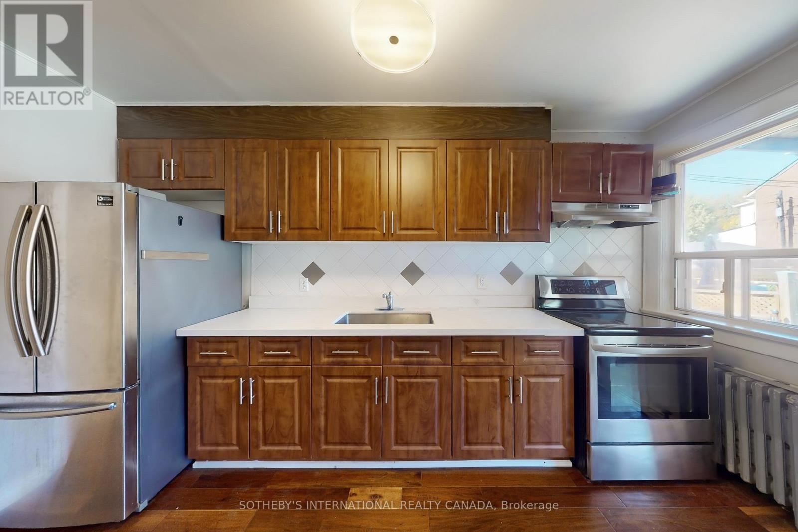 288 St. John's Road, Toronto, Ontario  M6S 2K1 - Photo 20 - W12448815