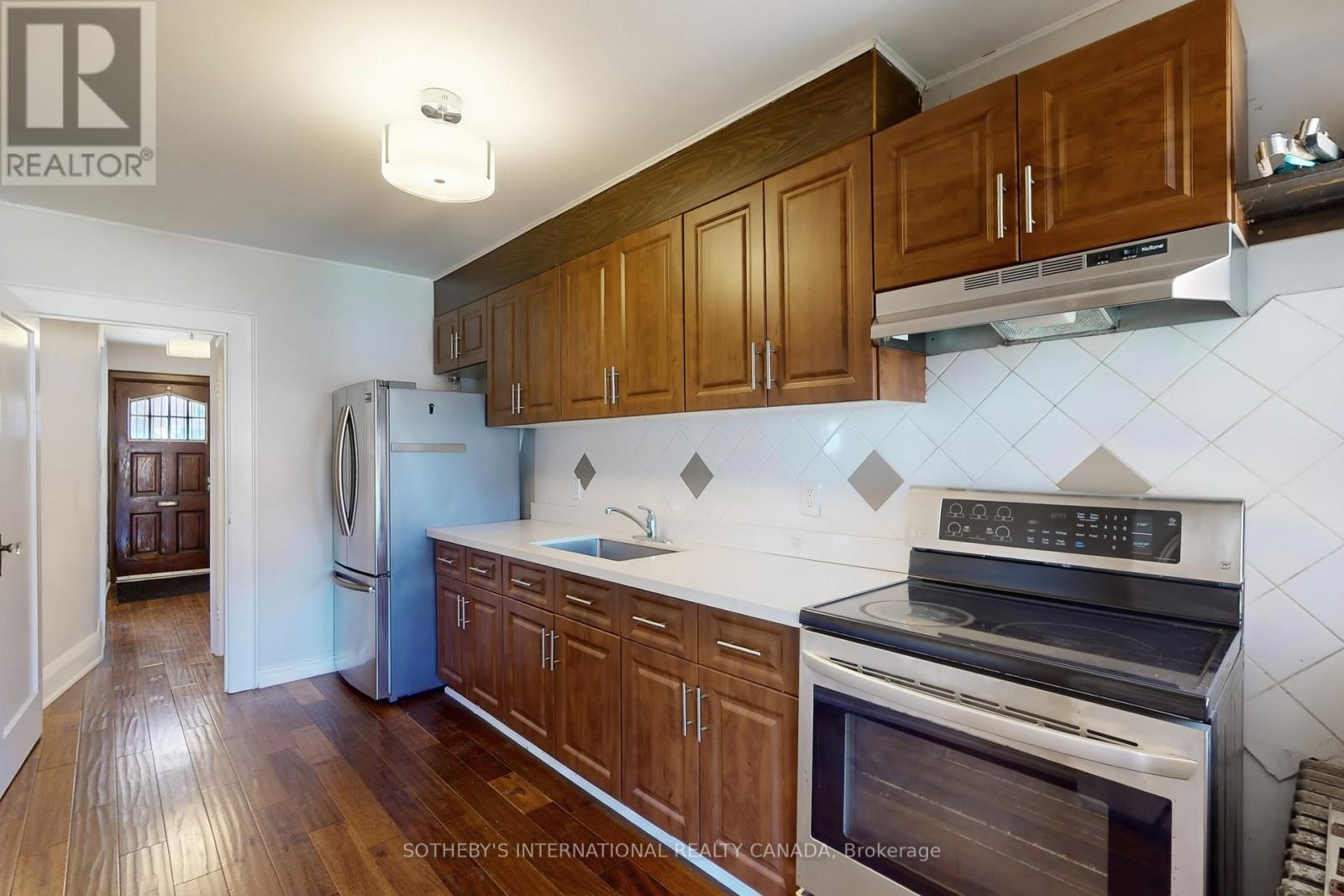 288 St. John's Road, Toronto, Ontario  M6S 2K1 - Photo 21 - W12448815