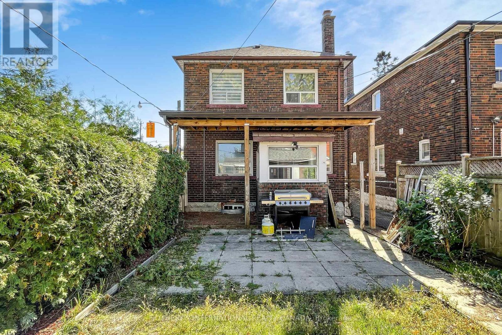 288 St. John's Road, Toronto, Ontario  M6S 2K1 - Photo 47 - W12448815