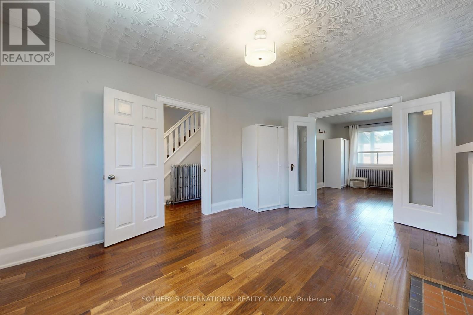 288 St. John's Road, Toronto, Ontario  M6S 2K1 - Photo 8 - W12448815