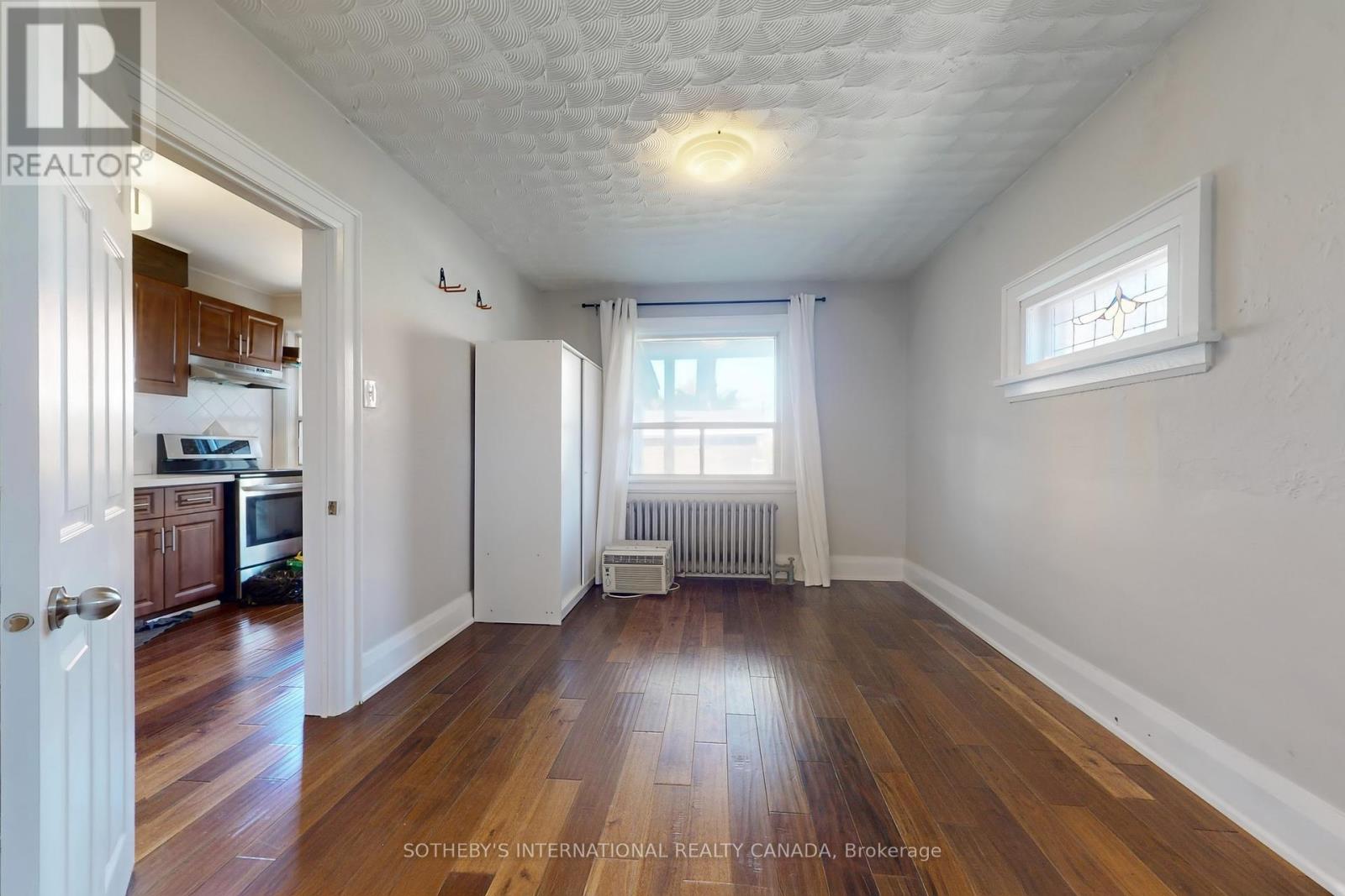288 St. John's Road, Toronto, Ontario  M6S 2K1 - Photo 9 - W12448815