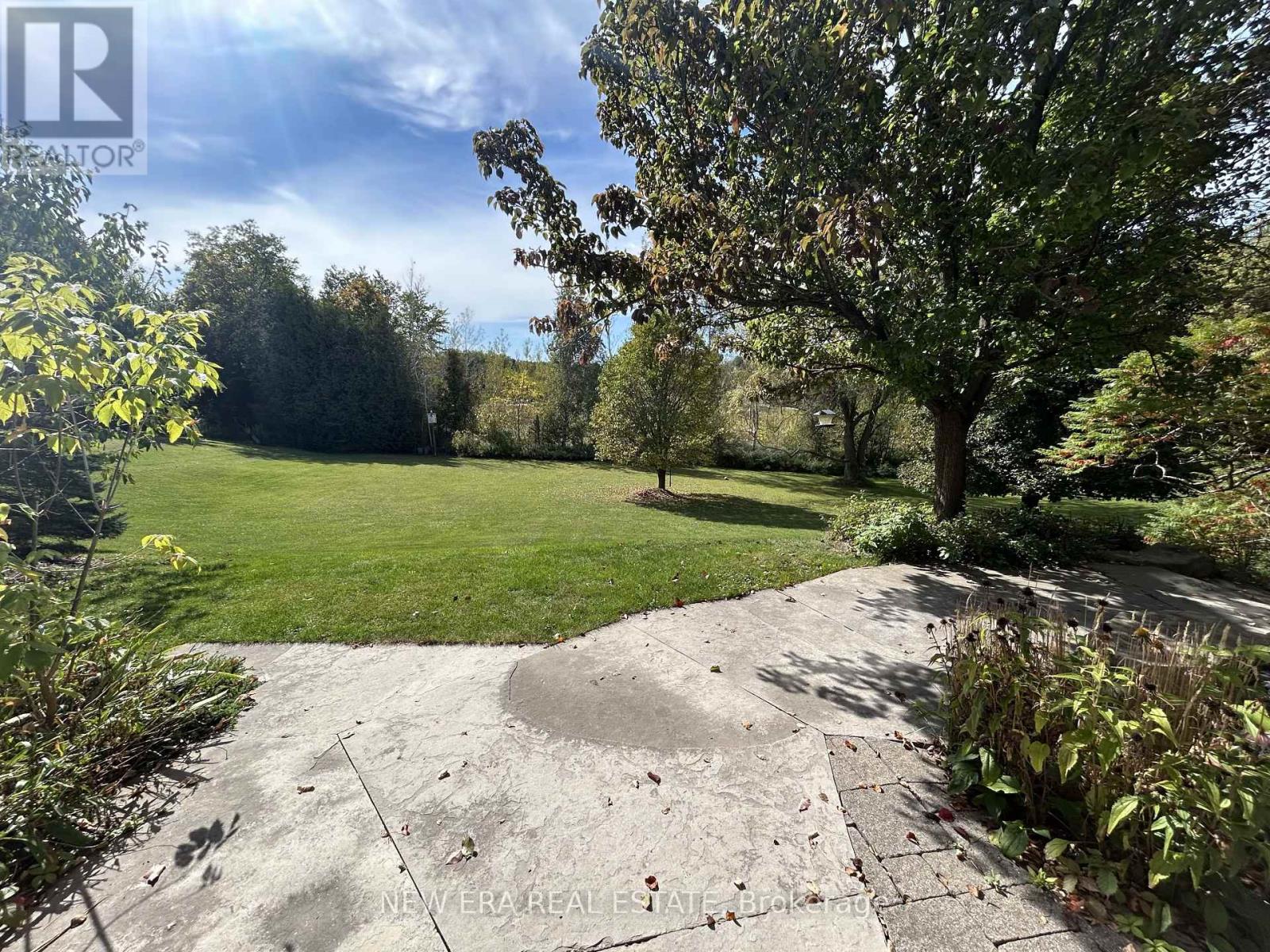 14227 Trafalgar Road, Halton Hills (Rural Halton Hills), Ontario  L7G 4S4 - Photo 10 - W12448835
