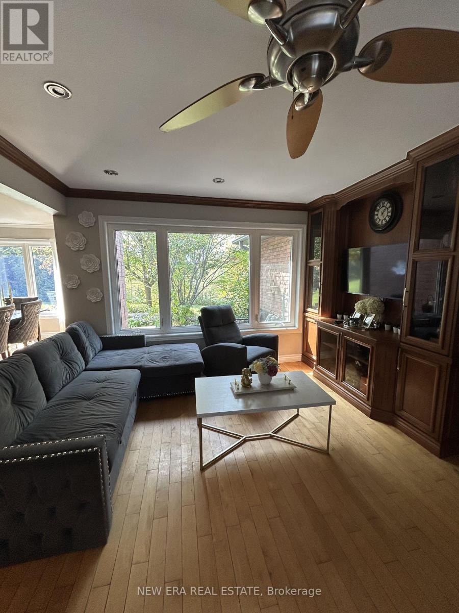 14227 Trafalgar Road, Halton Hills (Rural Halton Hills), Ontario  L7G 4S4 - Photo 34 - W12448835