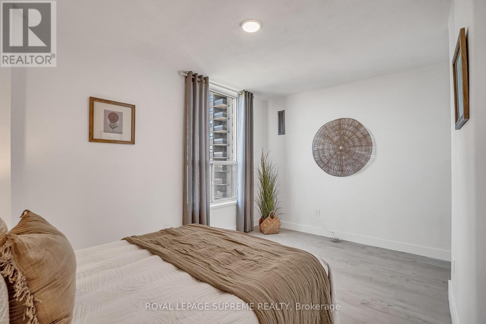 1202 - 85 Emmett Avenue, Toronto (Mount Dennis), Ontario  M6M 5A2 - Photo 37 - W12448843