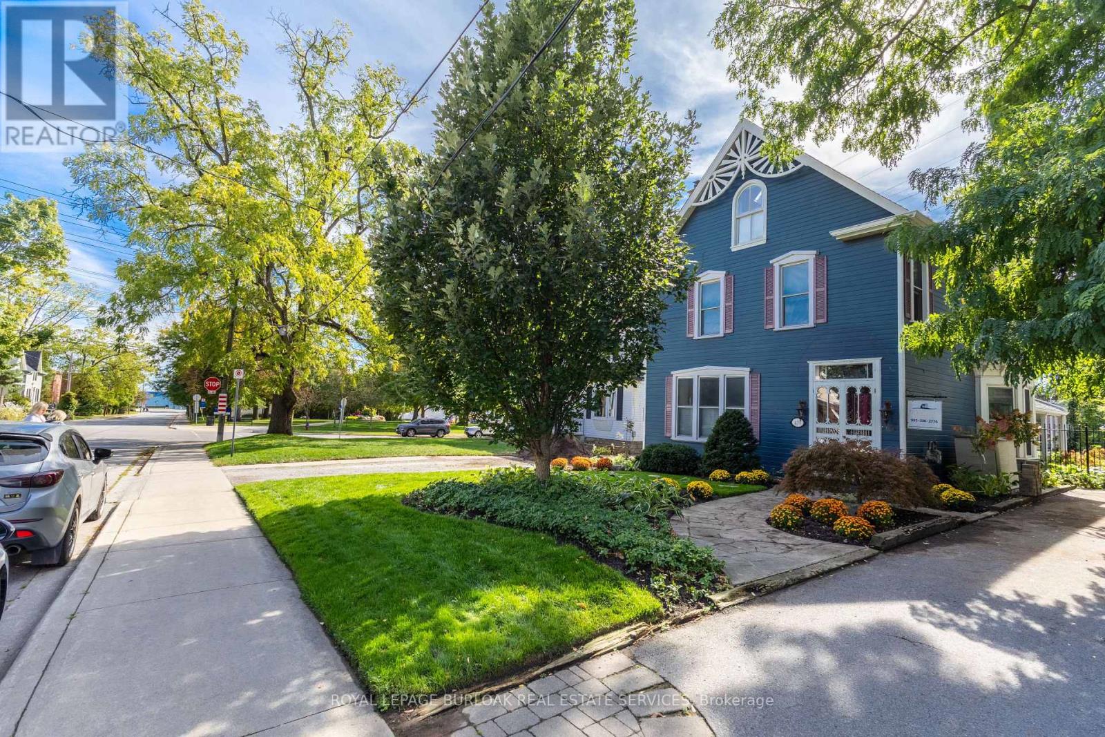 470 Nelson Avenue, Burlington (Brant), Ontario  L7S 1N5 - Photo 18 - W12448856
