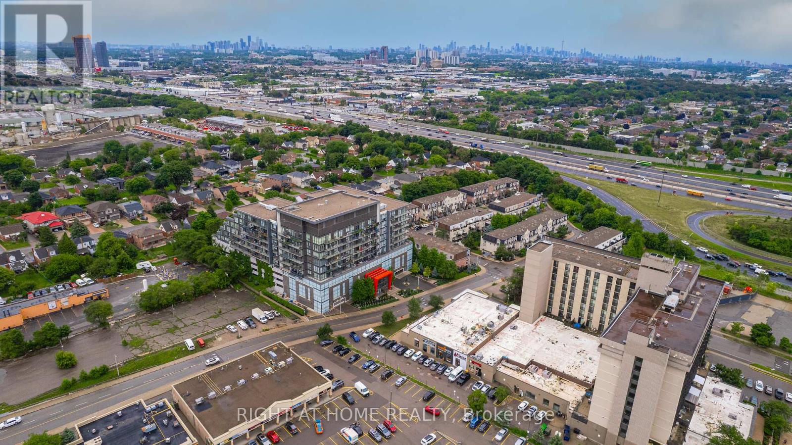 917 - 15 James Finlay Way, Toronto (Downsview-Roding-Cfb), Ontario  M3M 0B3 - Photo 33 - W12448869