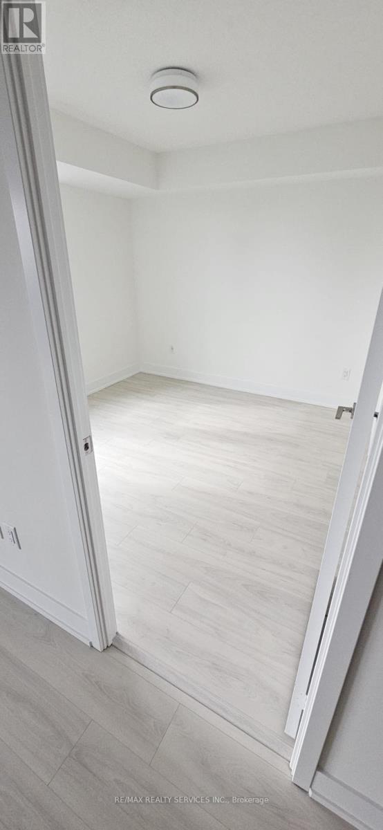 2301 - 10 Eva Road, Toronto, Ontario  M9C 1E8 - Photo 9 - W12448892