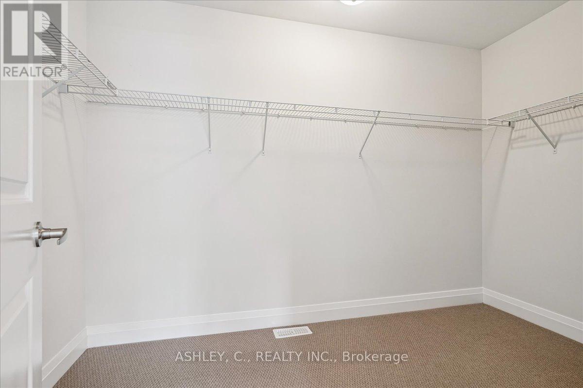 Upper - 29 Gladmary Drive, Brampton, Ontario  L6Y 6K9 - Photo 20 - W12448899