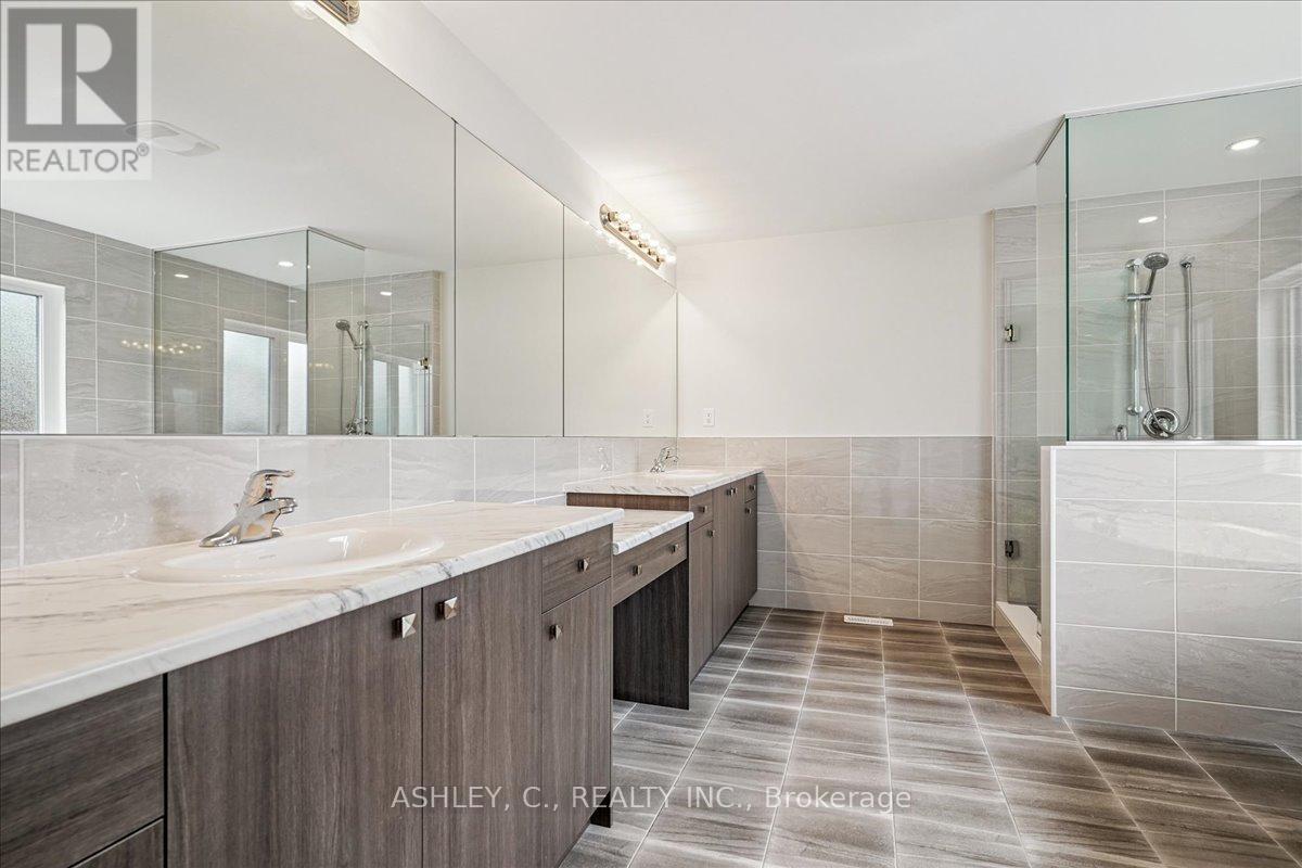 Upper - 29 Gladmary Drive, Brampton, Ontario  L6Y 6K9 - Photo 21 - W12448899