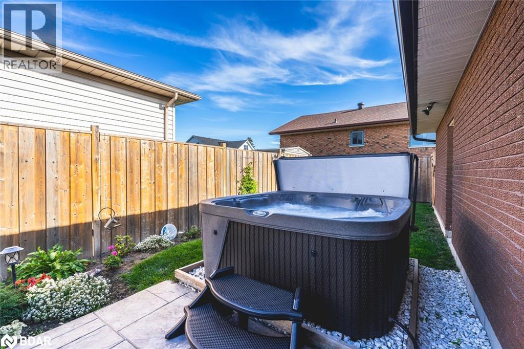 17 Bertram Drive, Elmvale, Ontario  L0L 1P0 - Photo 14 - 40775574