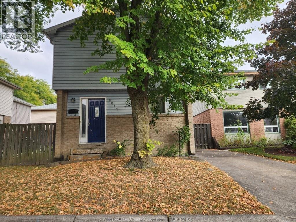 MLS# 25025502: 9014 COPPERFIELD COURT, Windsor, Canada
