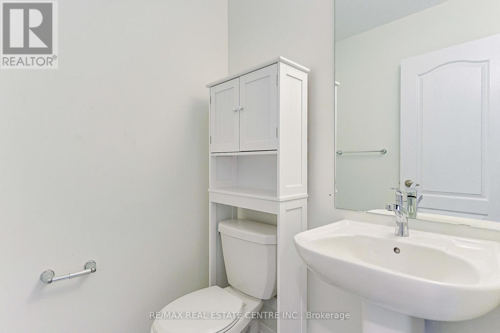 124 Granville Crescent, Haldimand, Ontario  N3W 0J7 - Photo 16 - X12448735