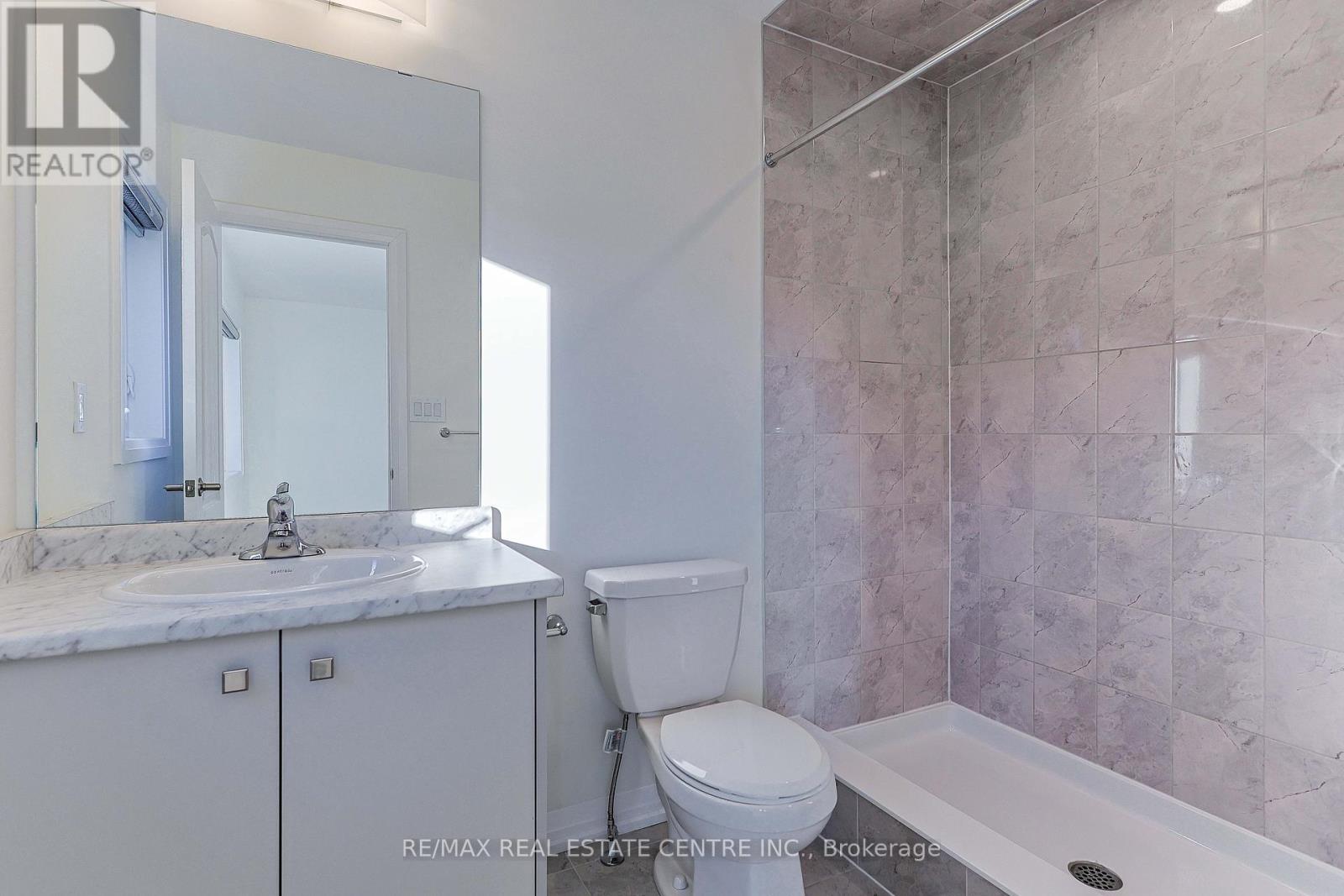 124 Granville Crescent, Haldimand, Ontario  N3W 0J7 - Photo 20 - X12448735