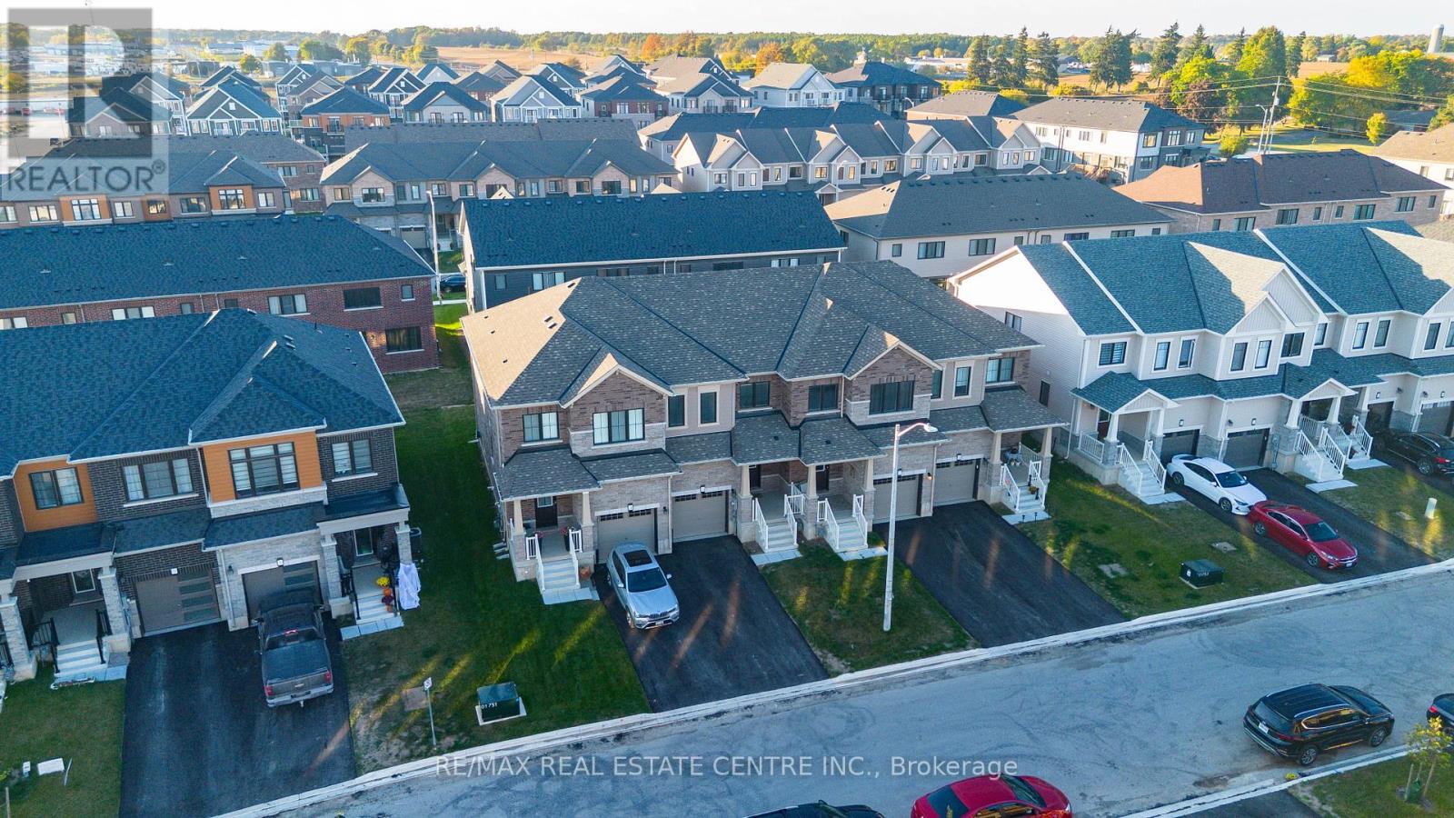 124 Granville Crescent, Haldimand, Ontario  N3W 0J7 - Photo 37 - X12448735
