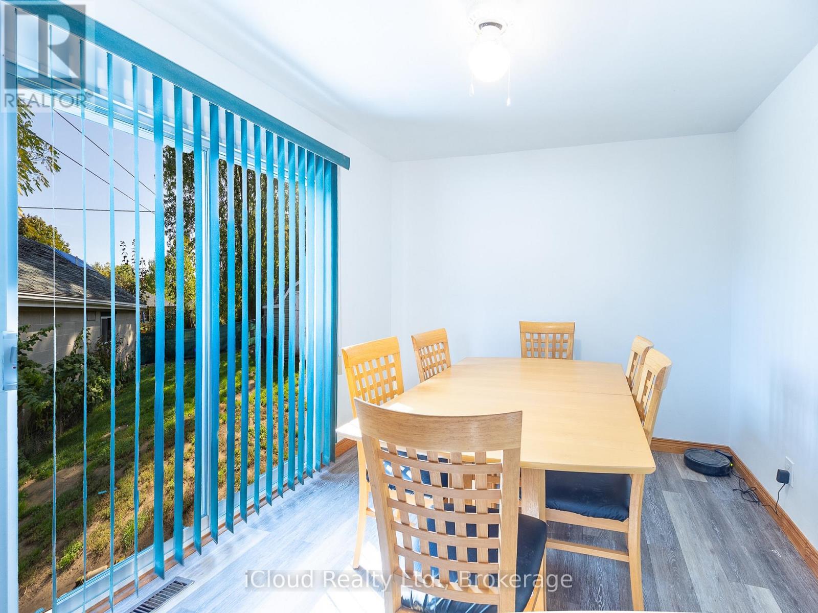 28 Barton Street, Guelph (Exhibition Park), Ontario  N1H 1M3 - Photo 11 - X12448737
