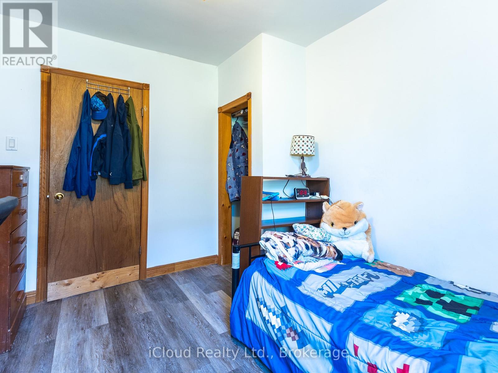 28 Barton Street, Guelph (Exhibition Park), Ontario  N1H 1M3 - Photo 13 - X12448737