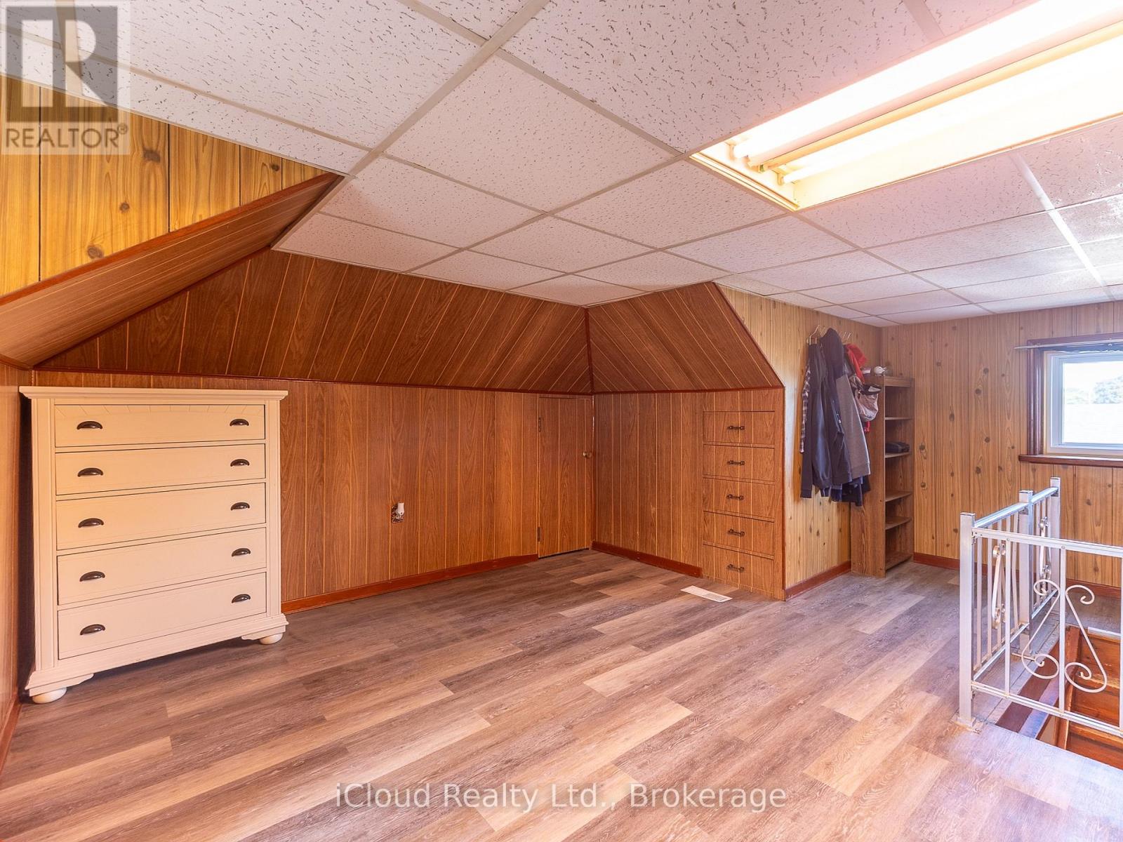 28 Barton Street, Guelph (Exhibition Park), Ontario  N1H 1M3 - Photo 21 - X12448737