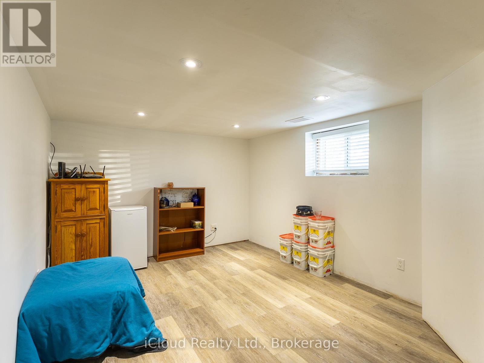 28 Barton Street, Guelph (Exhibition Park), Ontario  N1H 1M3 - Photo 23 - X12448737