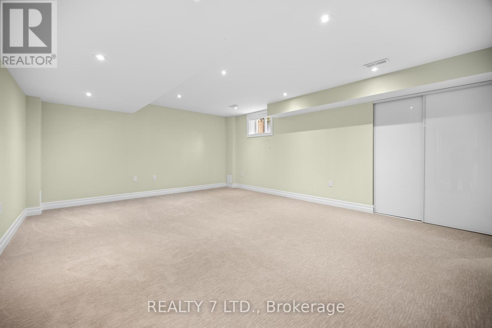 53 Aberdeen Lane S, Niagara-On-The-Lake (Town), Ontario  L0S 1J0 - Photo 34 - X12448759