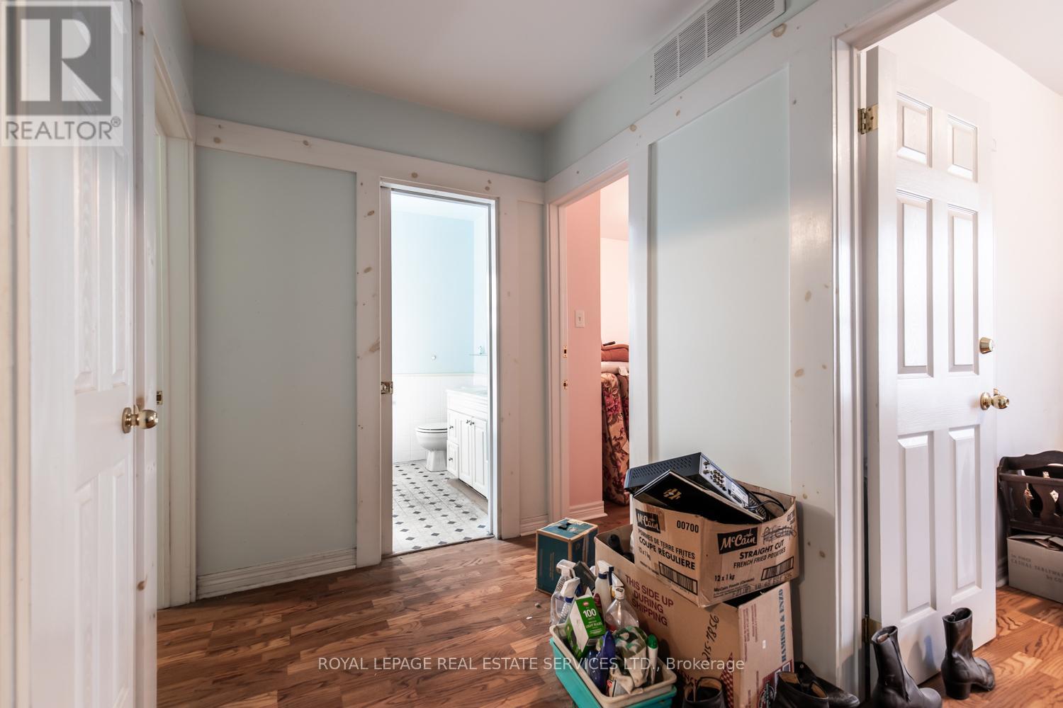 51 Barnesdale Avenue S, Hamilton (Stipley), Ontario  L8M 2V3 - Photo 15 - X12448761