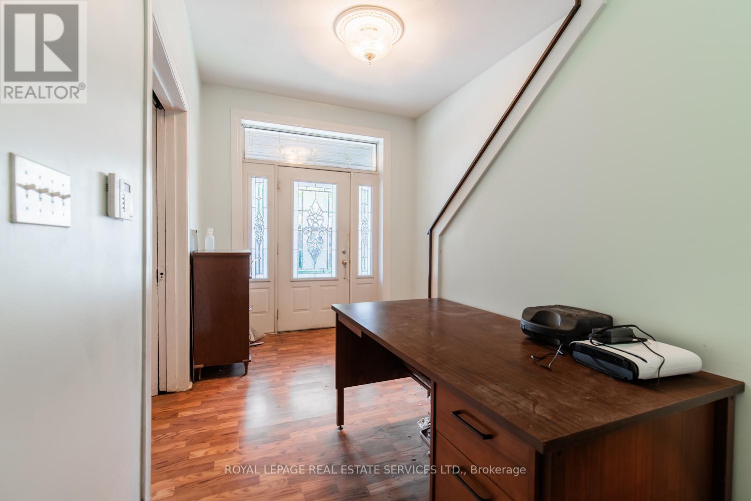 51 Barnesdale Avenue S, Hamilton (Stipley), Ontario  L8M 2V3 - Photo 4 - X12448761
