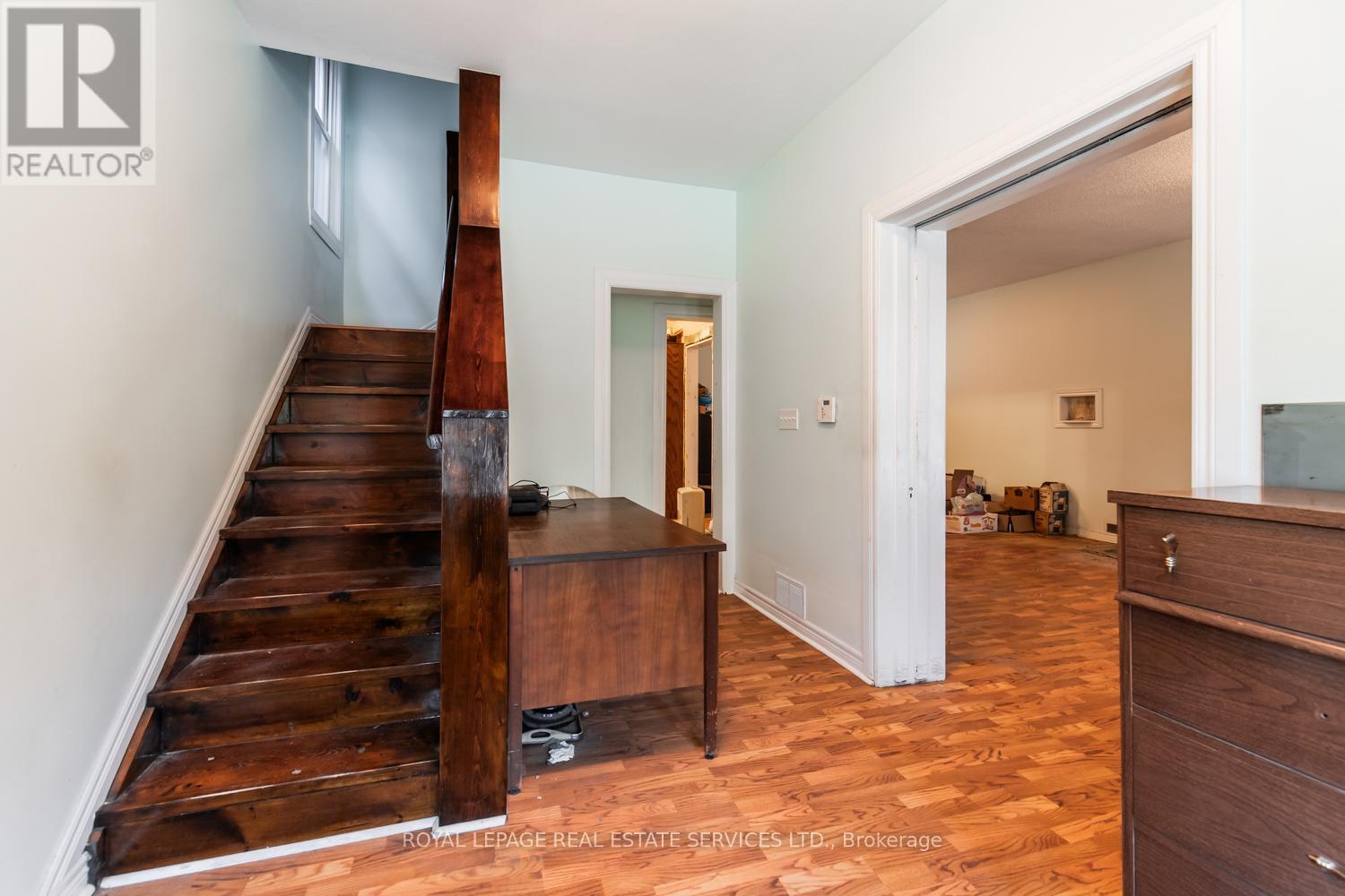 51 Barnesdale Avenue S, Hamilton (Stipley), Ontario  L8M 2V3 - Photo 5 - X12448761