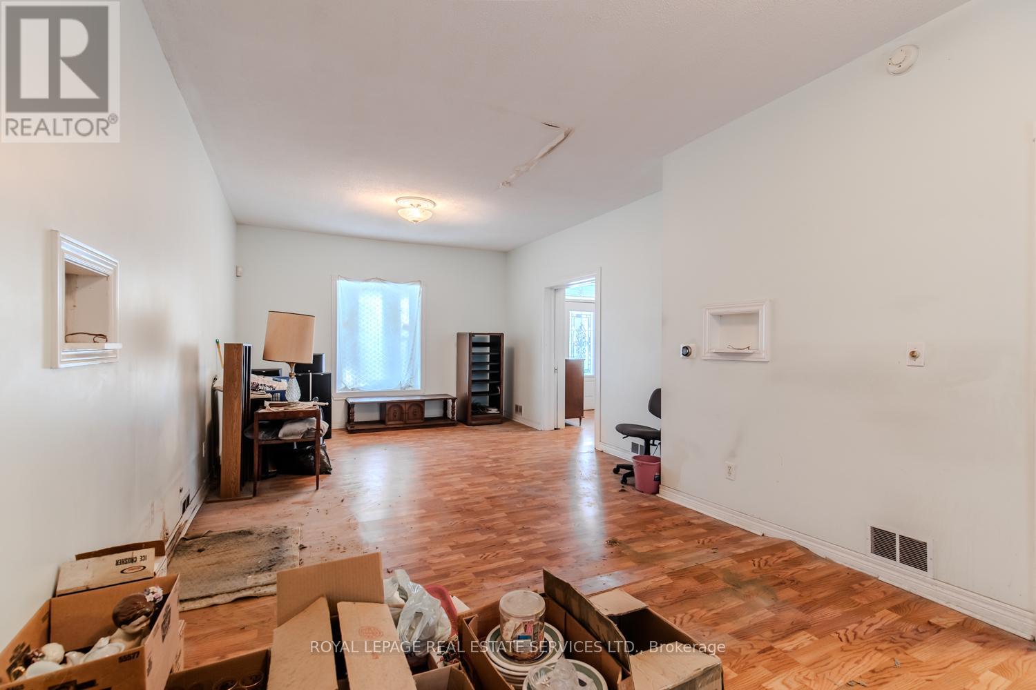 51 Barnesdale Avenue S, Hamilton (Stipley), Ontario  L8M 2V3 - Photo 6 - X12448761