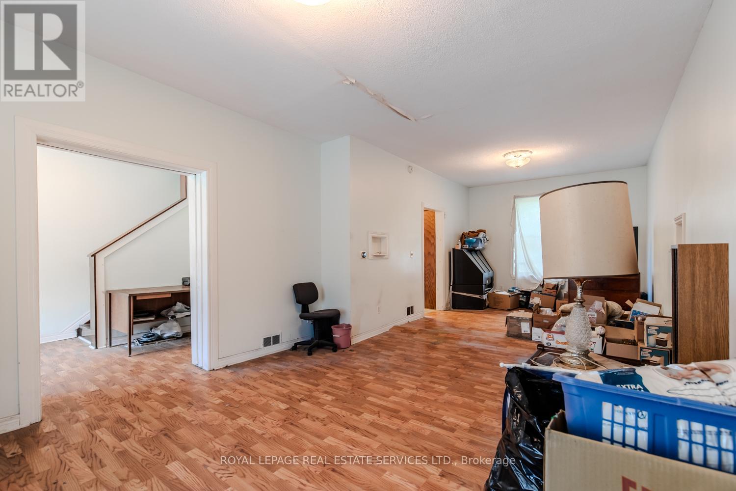 51 Barnesdale Avenue S, Hamilton (Stipley), Ontario  L8M 2V3 - Photo 8 - X12448761