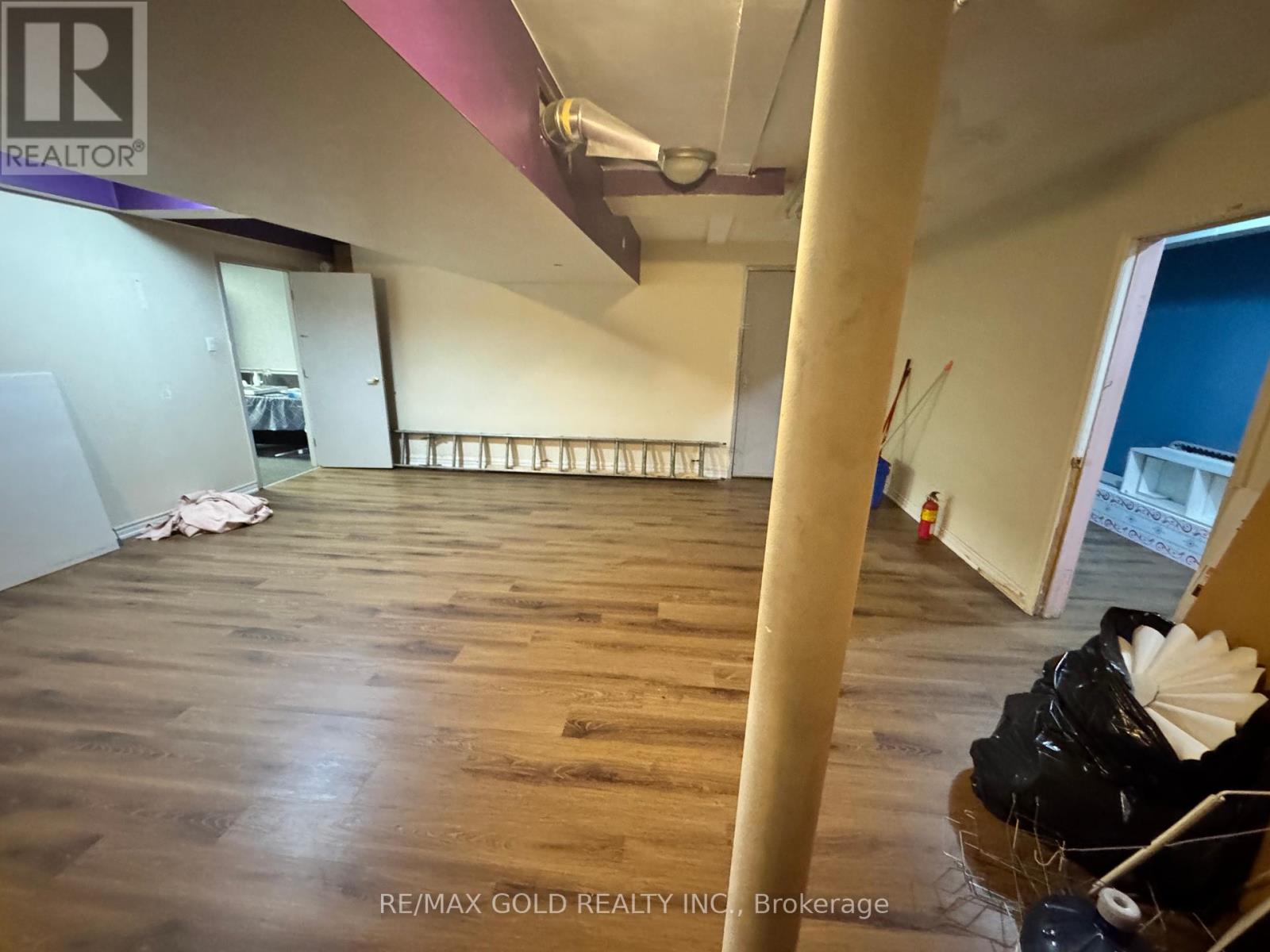 1441 Barton Street E, Hamilton (Homeside), Ontario  L8H 2W7 - Photo 18 - X12448802