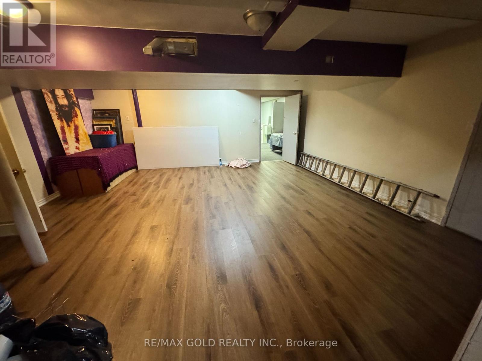 1441 Barton Street E, Hamilton (Homeside), Ontario  L8H 2W7 - Photo 19 - X12448802