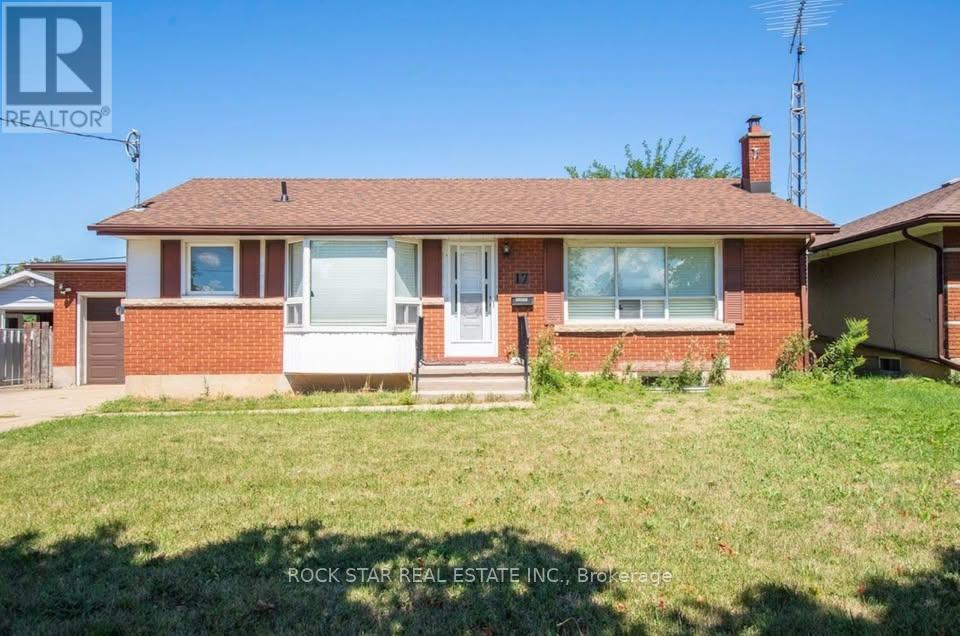 Lower - 17 Ridgeview Avenue, St. Catharines, Ontario  L2M 6B2 - Photo 1 - X12448825