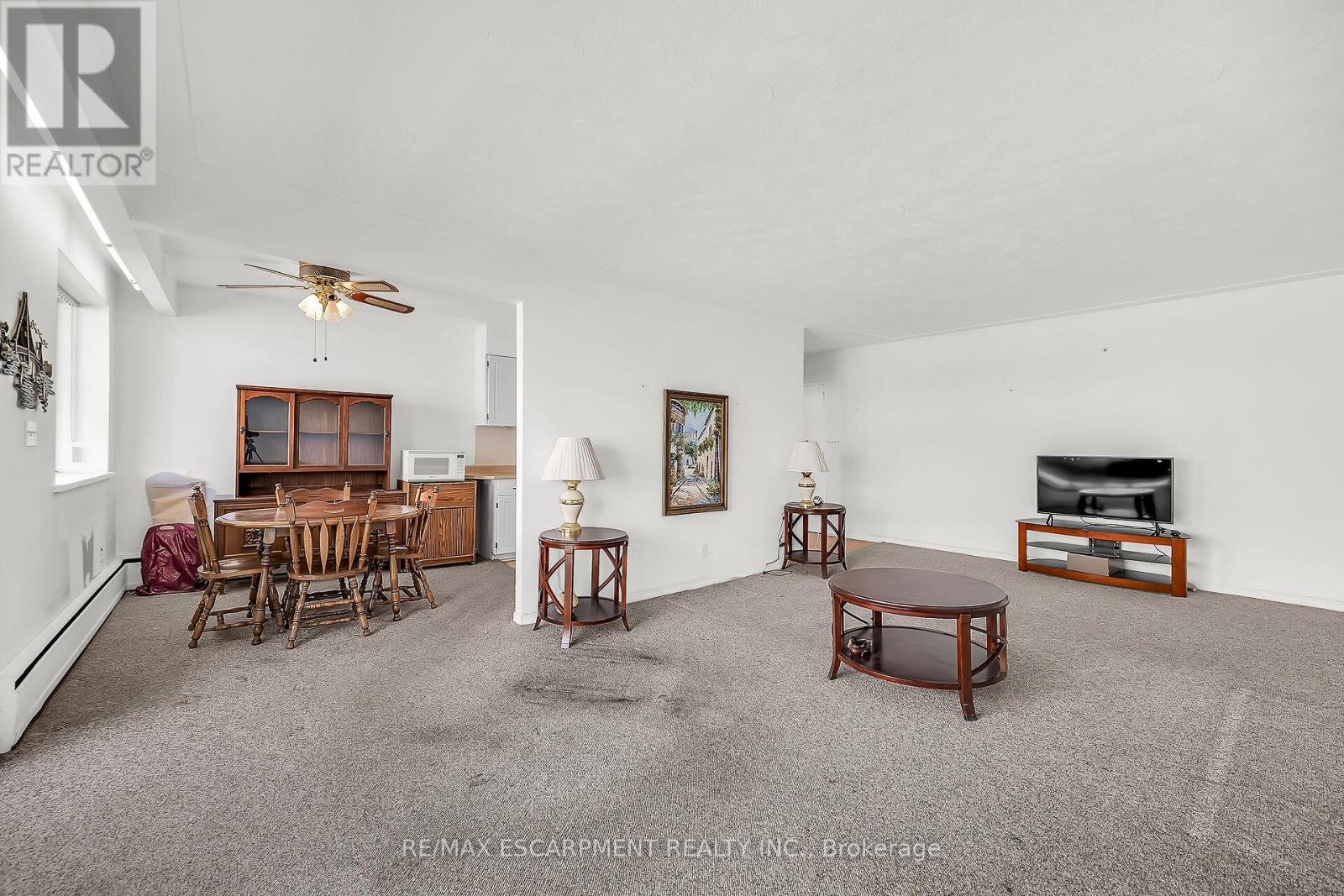 404 - 510 Queenston Road, Hamilton (Corman), Ontario  L8K 1J3 - Photo 15 - X12448851