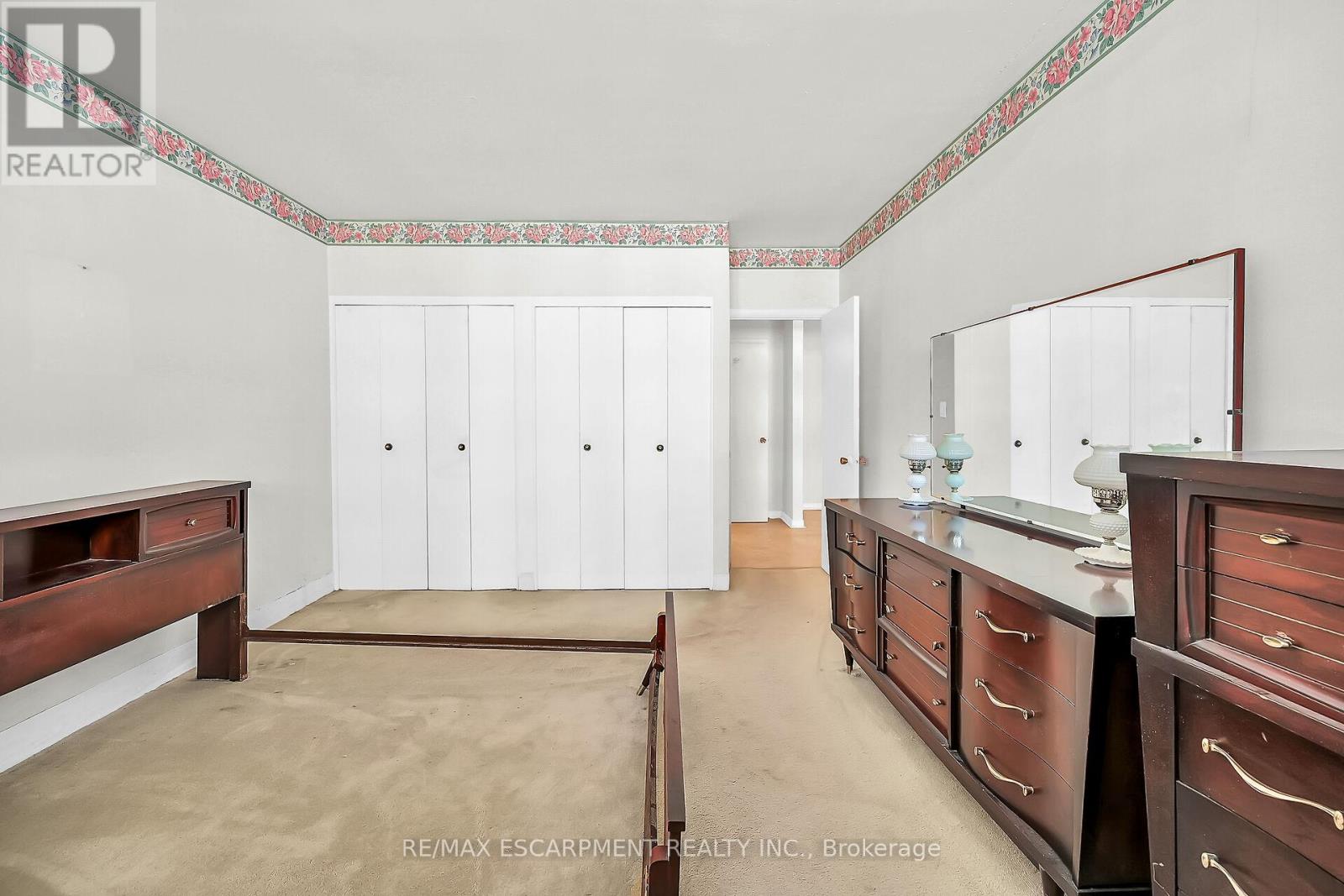404 - 510 Queenston Road, Hamilton (Corman), Ontario  L8K 1J3 - Photo 26 - X12448851