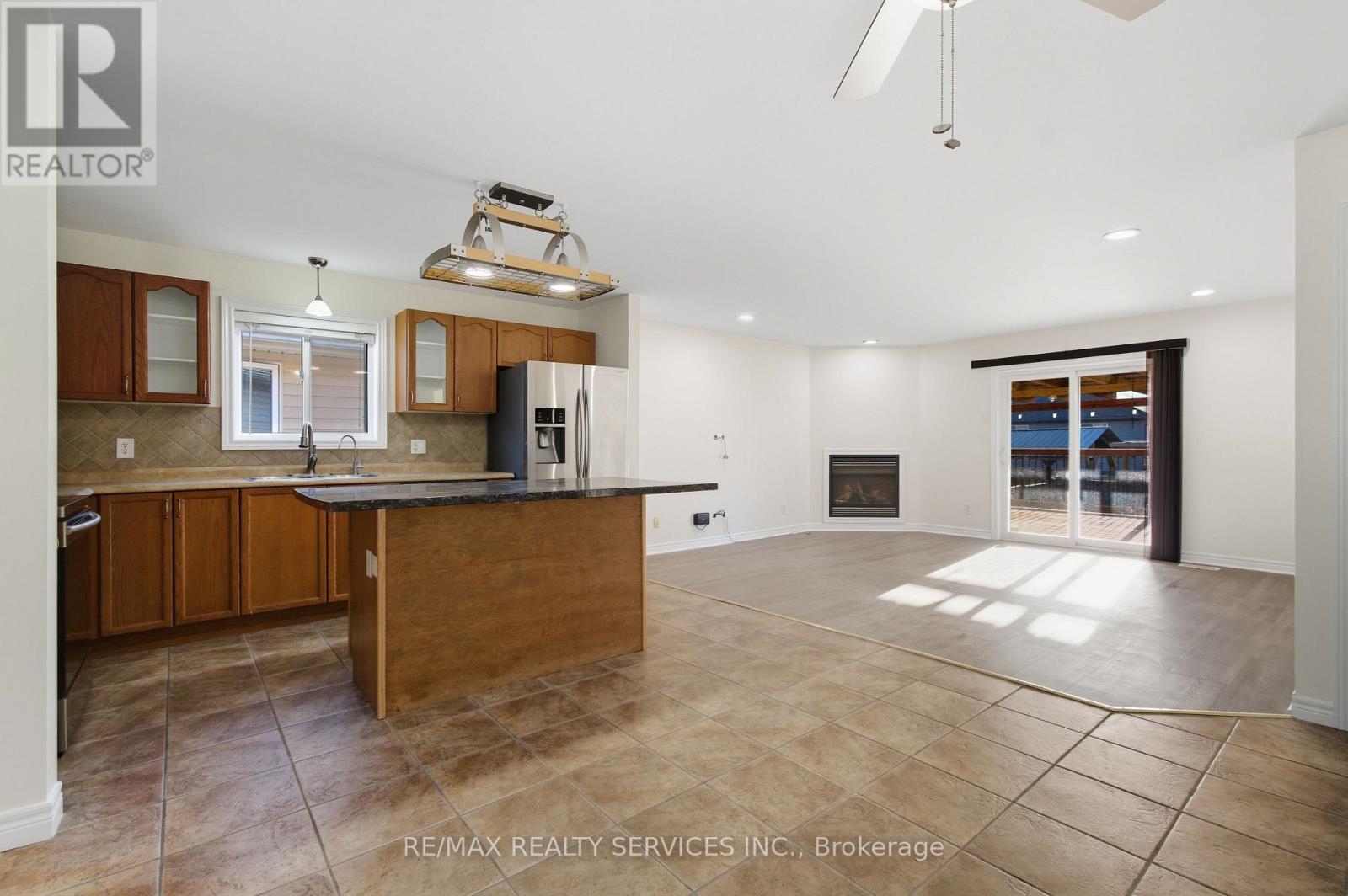 1039 Clover Avenue, Windsor, Ontario  N8P 1V8 - Photo 16 - X12448873