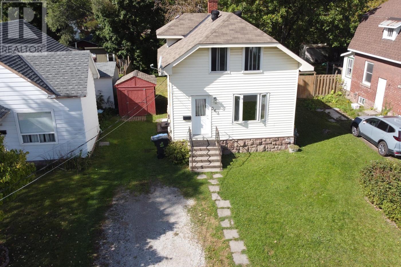 363 Morin St, Sault Ste. Marie, Ontario  P6C 3E5 - Photo 2 - SM252854