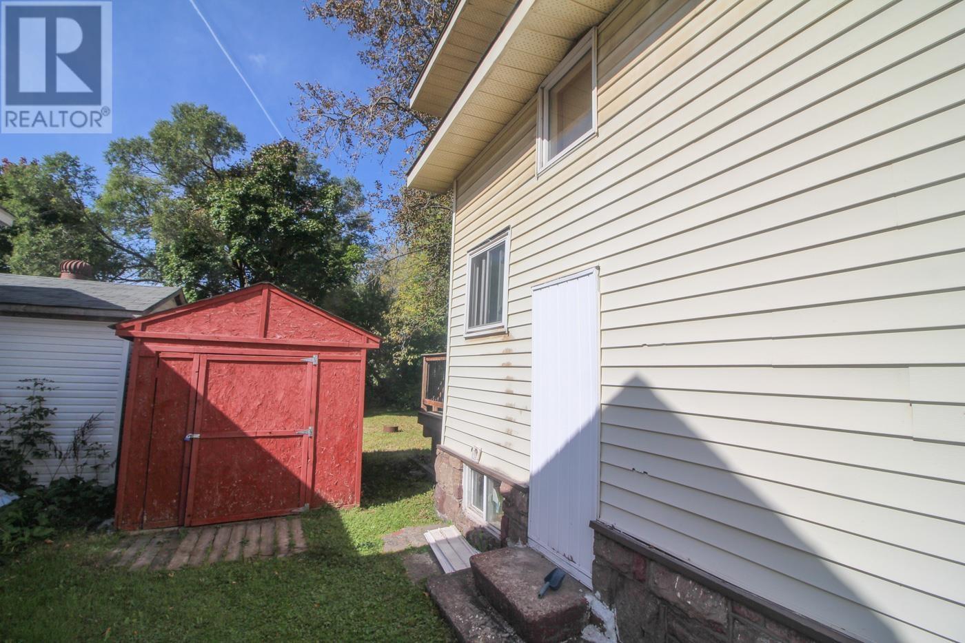363 Morin St, Sault Ste. Marie, Ontario  P6C 3E5 - Photo 22 - SM252854