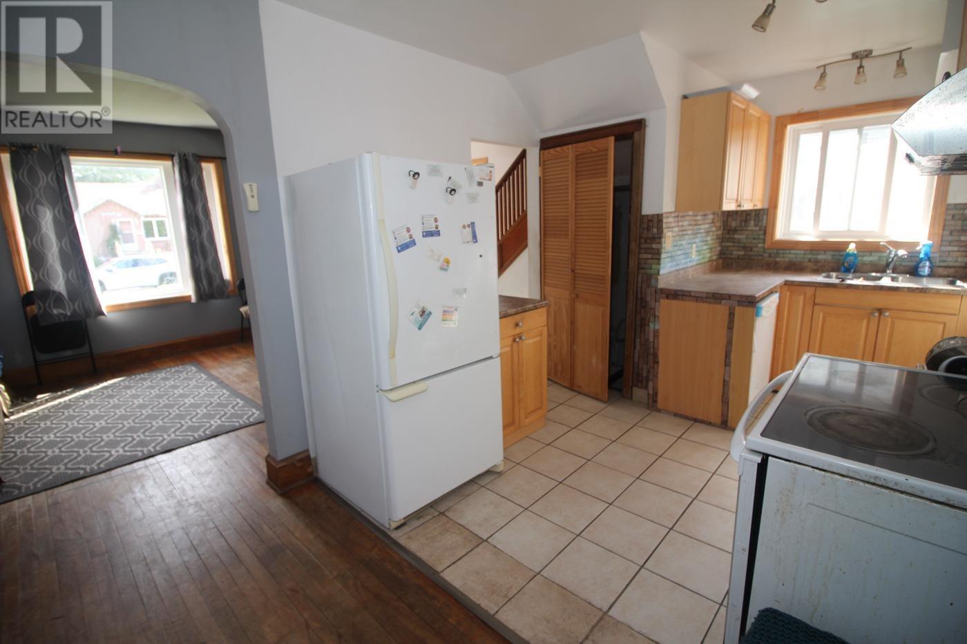 363 Morin St, Sault Ste. Marie, Ontario  P6C 3E5 - Photo 5 - SM252854