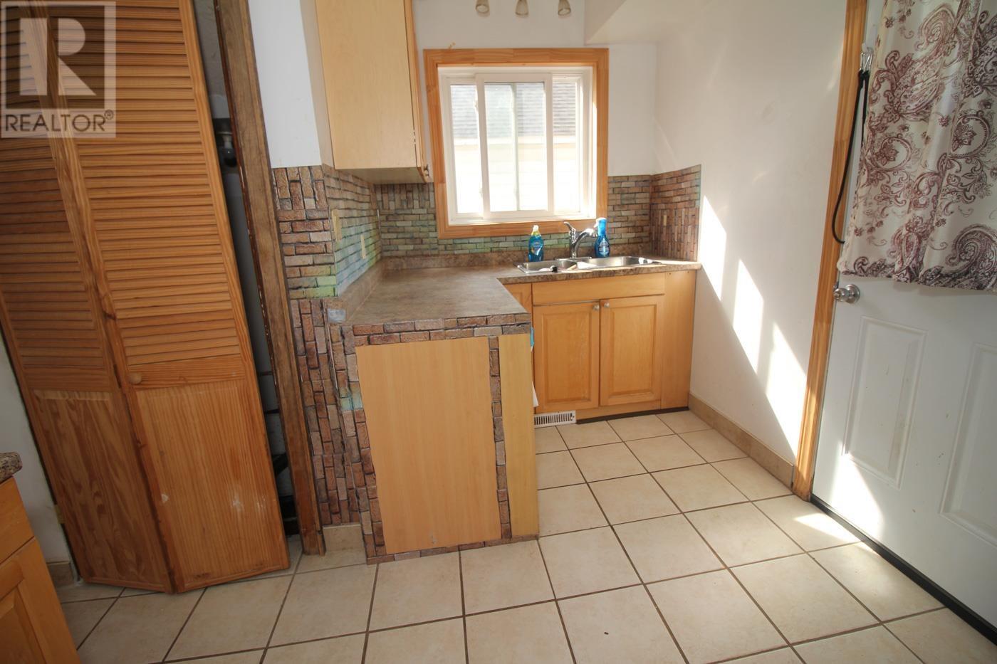 363 Morin St, Sault Ste. Marie, Ontario  P6C 3E5 - Photo 7 - SM252854