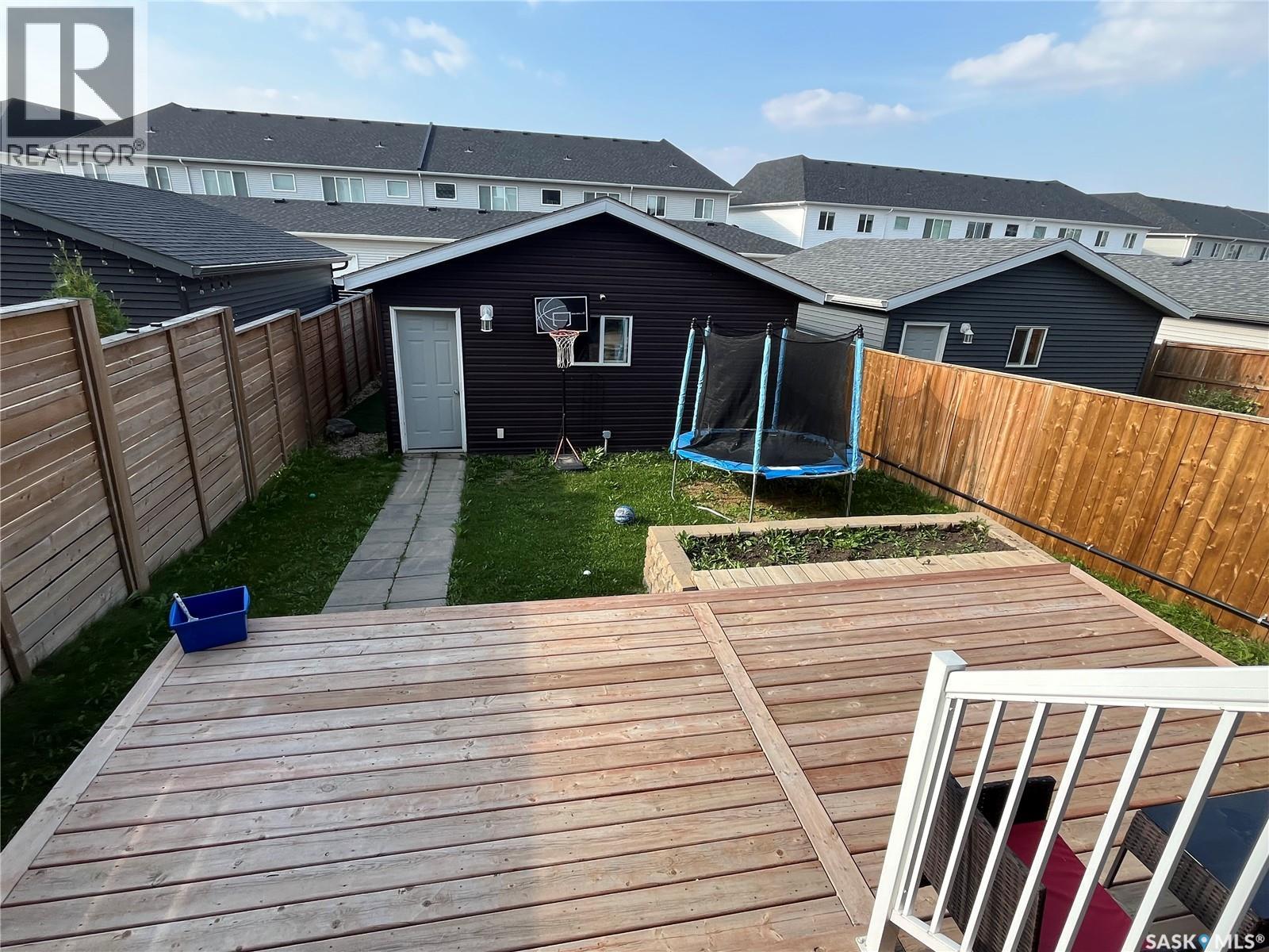 House 267 Newton Link, Saskatoon, Saskatchewan  S7V 0M8 - Photo 26 - SK020222
