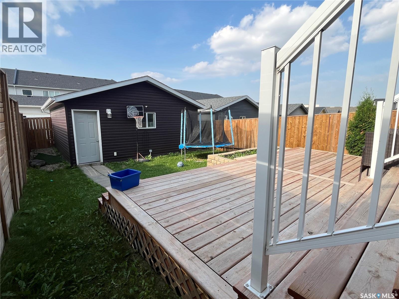 House 267 Newton Link, Saskatoon, Saskatchewan  S7V 0M8 - Photo 29 - SK020222