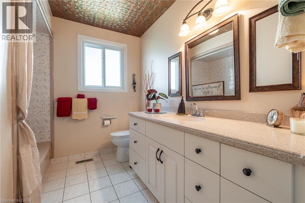 271 Haller Crescent, Caledonia, Ontario  N3W 1E1 - Photo 17 - 40776992
