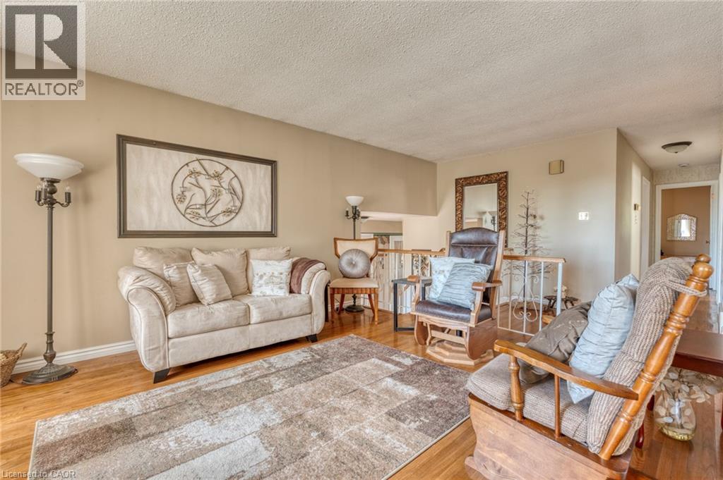 271 Haller Crescent, Caledonia, Ontario  N3W 1E1 - Photo 6 - 40776992