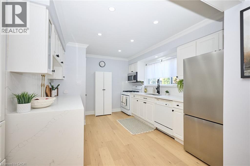 2214 Prospect Street, Burlington, Ontario  L7R 1Z7 - Photo 7 - 40776731