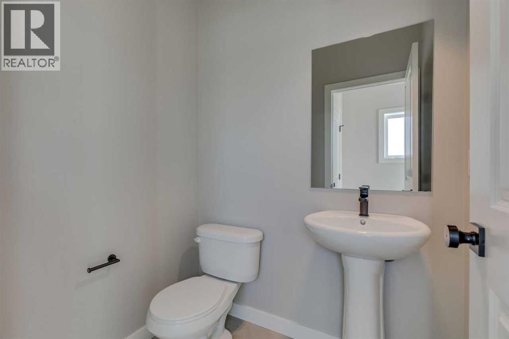 3495 Chestermere Boulevard, Chestermere, Alberta  T1X 3A8 - Photo 16 - A2241797